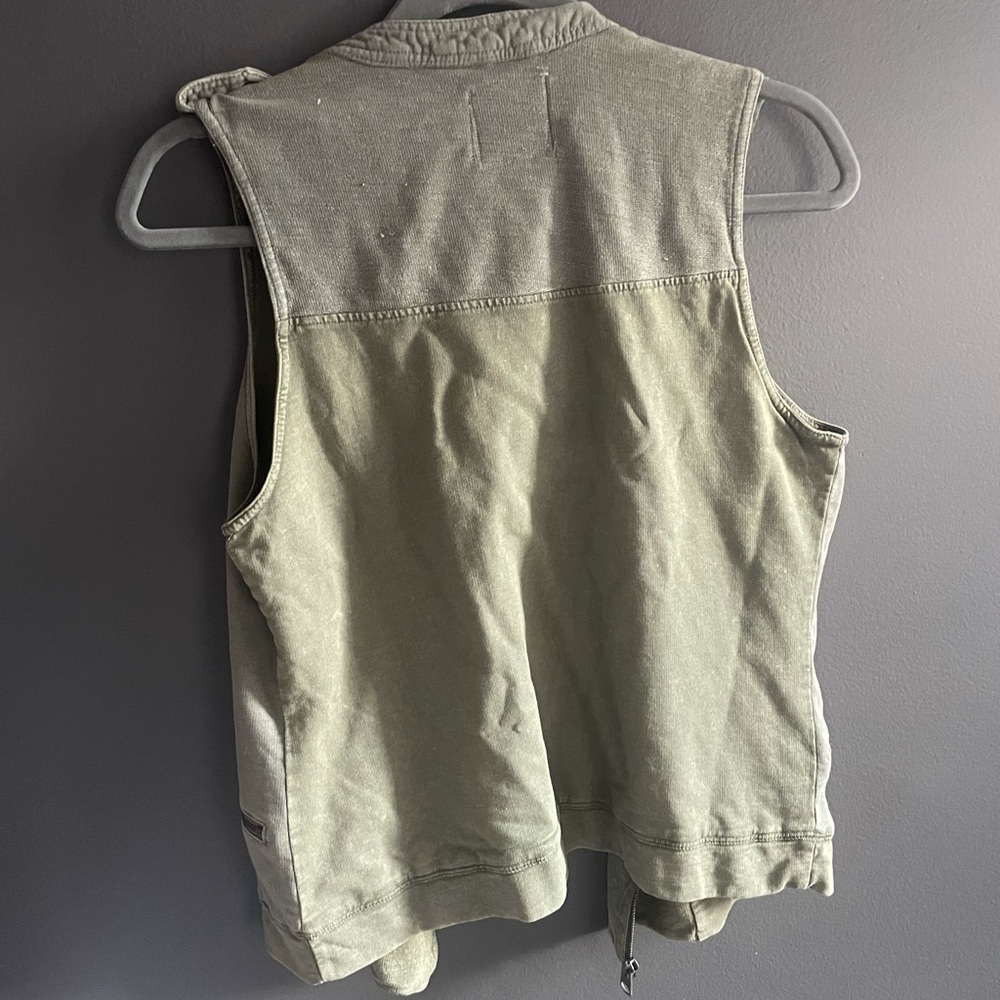 Jacket - Picture 3 of 3